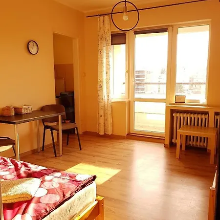 Apartament - Antoniego Abrahama 41 *